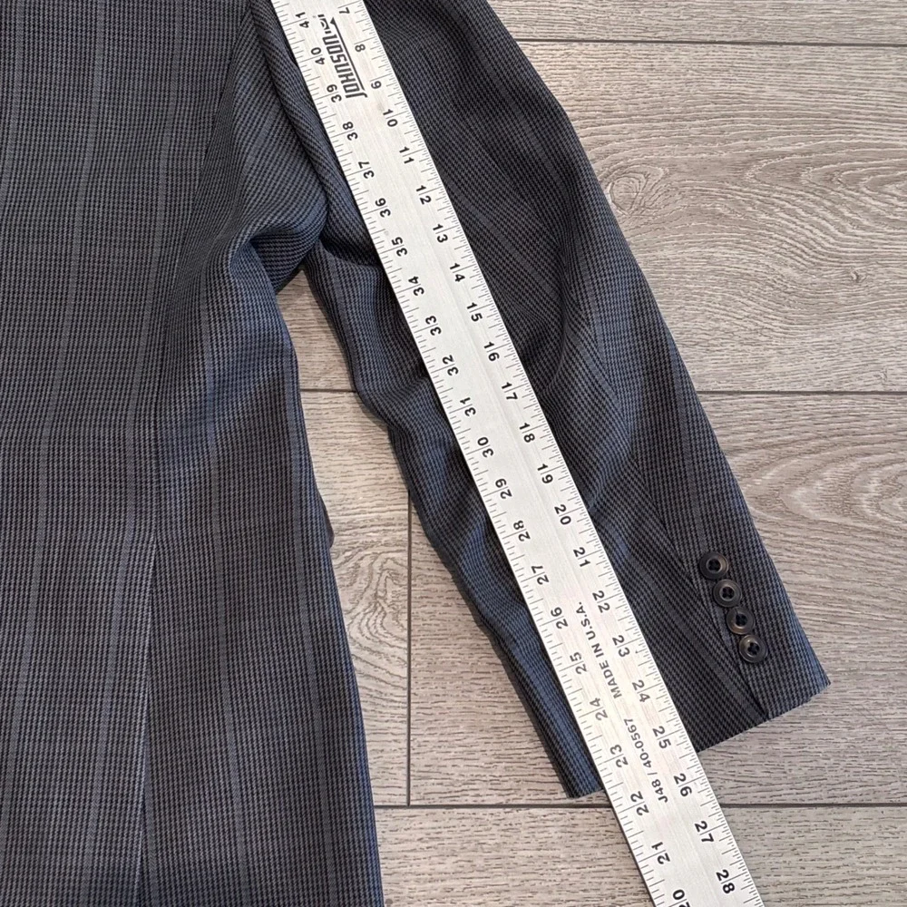 Canali Sport Coat Mens 38R‎ Grey Silk Wool Blend Micro Check Blazer Italy
